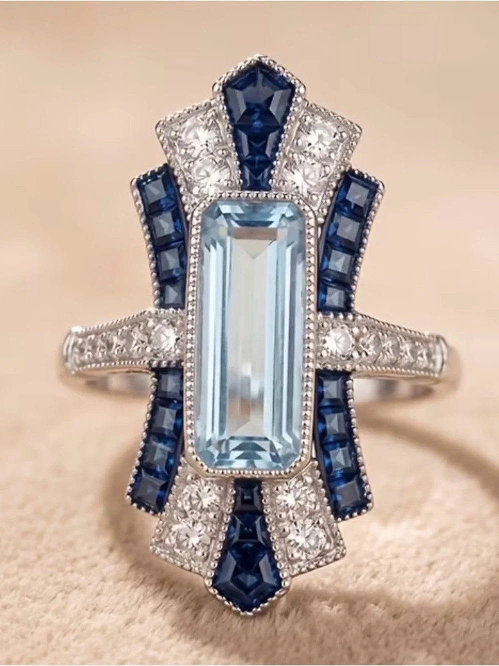 Vintage Art Deco style silver tone ring